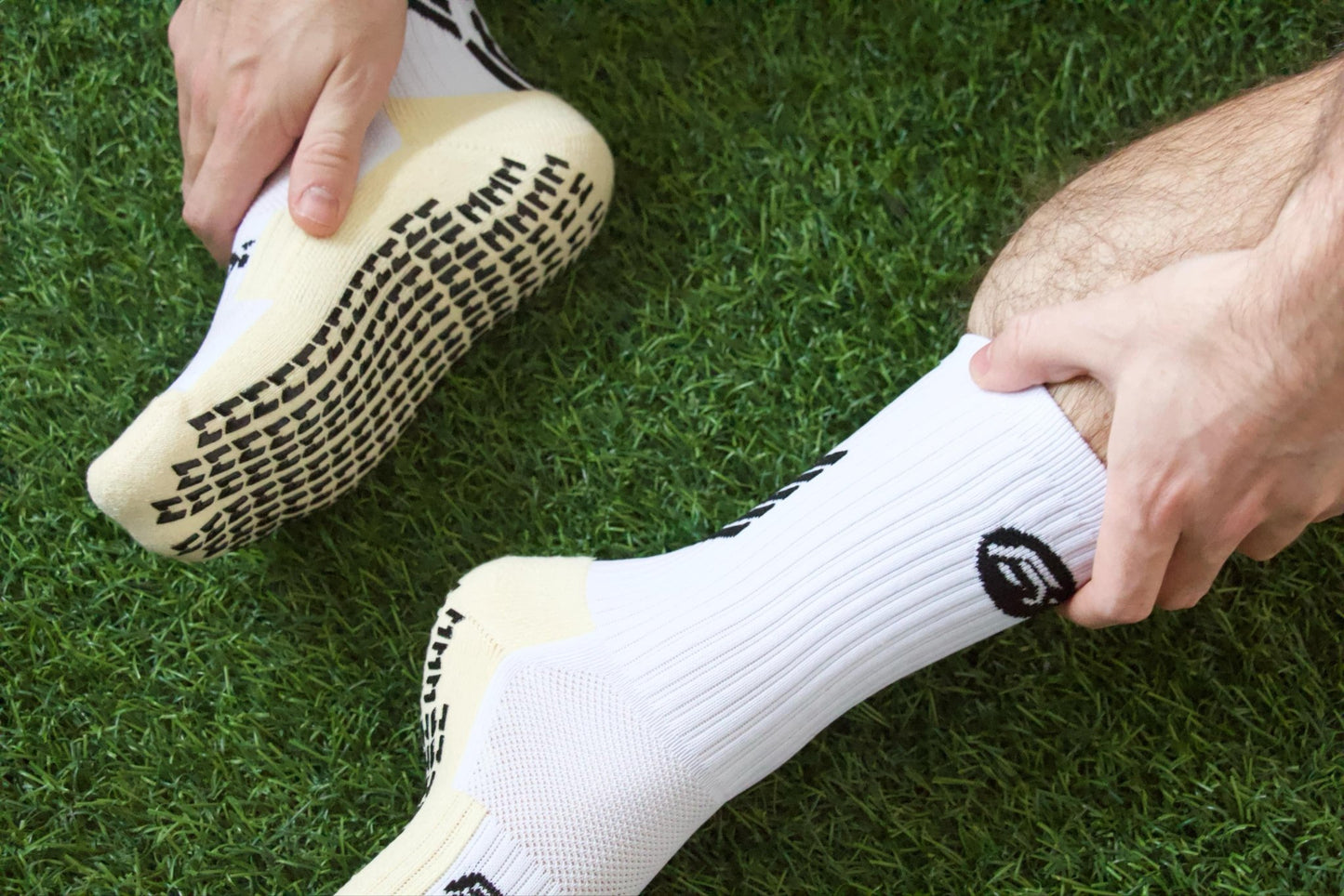Pack 3 paires de chaussettes antidérapantes PRO - FLY® - exceedyou.fr